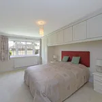 Rent 5 bedroom house in Weybridge