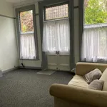 Rent 2 bedroom apartment in Hull