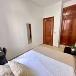 Rent a room in madrid