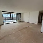 Huur 3 slaapkamer appartement van 90 m² in Kanaleneiland-Noord