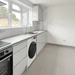 Rent 2 bedroom apartment of 77 m² in Bromley