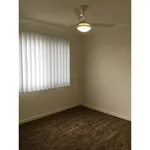 Rent 4 bedroom house in Collingwood Park