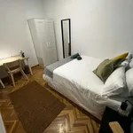 Rent a room of 130 m² in madrid