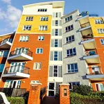 Rent 2 bedroom flat in Watford