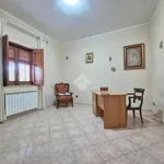 Rent 6 bedroom apartment of 120 m² in Monreale