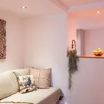 Rent 1 bedroom apartment of 84 m² in Lisbon