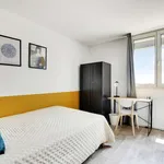 Rent a room in paris