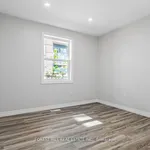 4 bedroom apartment of 3907 sq. ft in Toronto (Bathurst Manor)