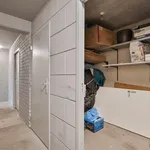 Huur 3 slaapkamer appartement van 95 m² in Laakhaven-Oost