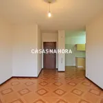 Rent 2 bedroom apartment of 90 m² in Matosinhos