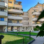 Rent 3 bedroom apartment of 99 m² in Milano