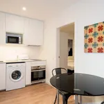 Rent 1 bedroom apartment of 35 m² in Barcelona