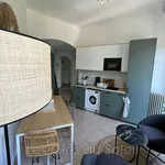 Rent 1 bedroom apartment of 13 m² in Toulon