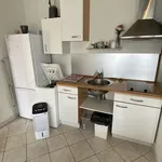 Location appartement 1 pièce 19 m² Ballancourt-sur-Essonne (91610)