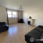 Rent 2 bedroom flat in Aberdeen