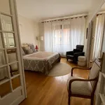 Appartement de 73 m² avec 1 chambre(s) en location à Paris