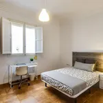 Rent 7 bedroom apartment in Valencia