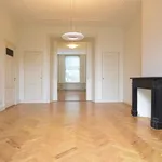 Huur 8 slaapkamer huis van 368 m² in Den Haag