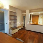 Rent 4 bedroom apartment of 85 m² in Triest