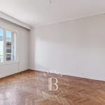 Rent 4 bedroom apartment of 141 m² in Marseille