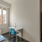 Rent a room in bologna