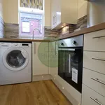 Rent 1 bedroom house in Leeds