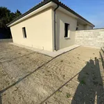 Rent 1 bedroom house of 100 m² in Crest