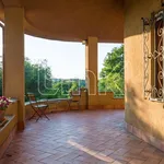 Rent 5 bedroom house of 330 m² in Castelnuovo di Porto