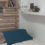 Rent a room in madrid