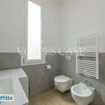 Rent 2 bedroom apartment of 55 m² in Milan