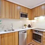 Rent 1 bedroom apartment of 50 m² in Barcelona