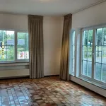 Huur 4 slaapkamer huis van 5600 m² in Rhode-Saint-Genèse