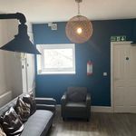 Rent 5 bedroom flat in Wales