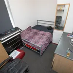 Rent 6 bedroom apartment in West Midlands