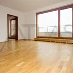 Pronajměte si 2 ložnic/e byt o rozloze 58 m² v Prague