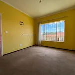 Rent 2 bedroom apartment in Randburg