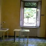 Rent 5 bedroom apartment of 120 m² in Reggio nell'Emilia