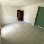 Affitto 5 camera appartamento di 130 m² in Caserta