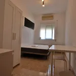 Alquilar 3 dormitorio apartamento en Valencia