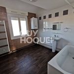 Rent 4 bedroom apartment of 89 m² in CALAIS