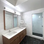 Rent 3 bedroom apartment in Manhattan