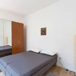 Rent 1 bedroom apartment of 35 m² in milan