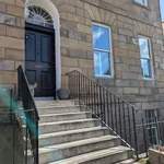 Rent 2 bedroom apartment of 87 m² in Edinburgh