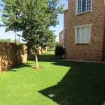 Rent 3 bedroom apartment in Roodepoort