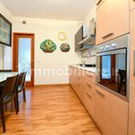 3-room flat via Cornella 6, Centro, Gardone Riviera