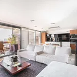 Rent 3 bedroom apartment in barcelona