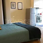 Rent 1 bedroom apartment of 32 m² in Milano