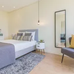 Rent 1 bedroom apartment in Porto