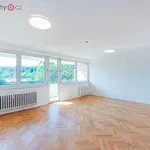 Pronajměte si 3 ložnic/e byt o rozloze 83 m² v Praha