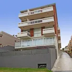 Rent 3 bedroom apartment in Clovelly